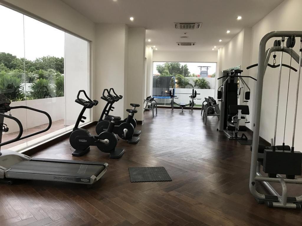 The Gallery Luxury Apartments アクラ エクステリア 写真